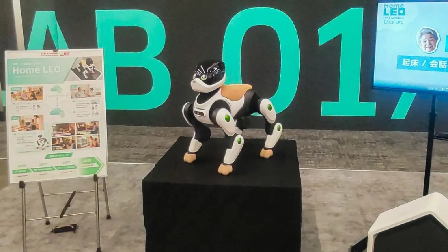 Robot Anjing Ini akan Gantikan Perawat Urus Warga Lansia Jepang di Masa Depan